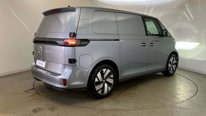 Volkswagen Id.Buzz Cargo 210kW Commerce Plus 79kWh Auto - Image 42